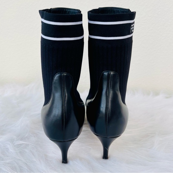 New FENDI Roma Rockoko Black Stretch Boot with Kitten Heel Size 38 - Picture 8 of 16